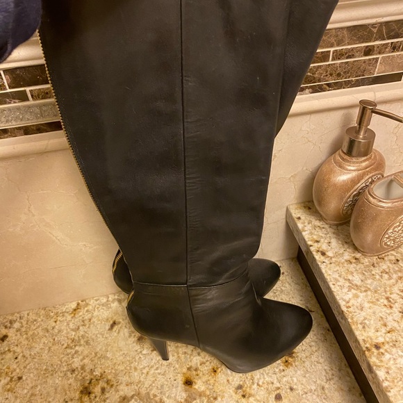 COPY - Banana Republic Black Leather Knee High Boots Sz 9 - Picture 7 of 11
